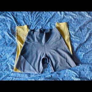 Grey and yellow workout legging